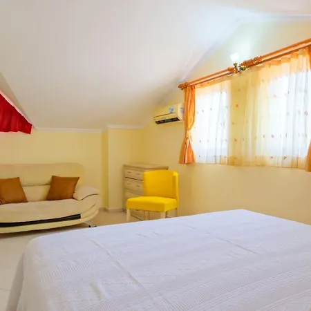 Infinity Sunshine Hotel